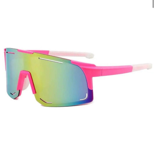 5 Best Features to Look for When Buying Pickleball Sunglasses - Blinded Wear Co.